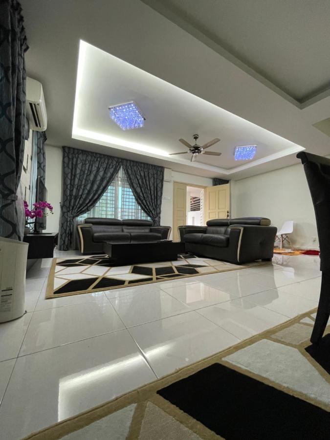 3R D'Latania Senawang 호텔 세렘반 외부 사진