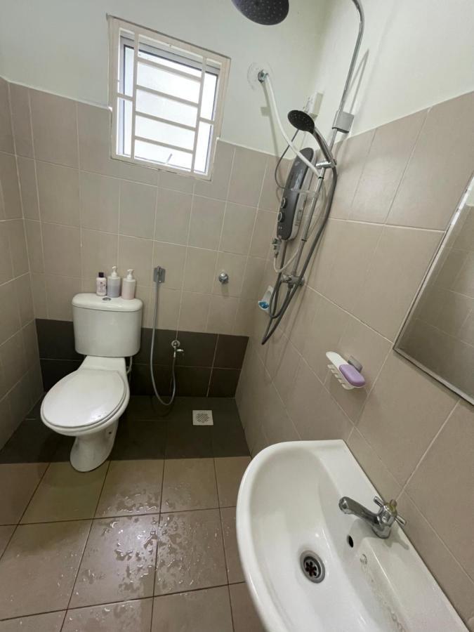 3R D'Latania Senawang 호텔 세렘반 외부 사진
